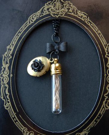 Mourning Hair Necklace