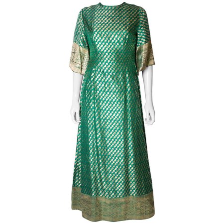 Vintage Green and Gold Indian Dress For Sale at 1stDibs