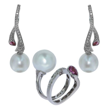 Diamonds Pink Sapphire South Sea Pearl 18 Karat White Gold Ring Earrings Suite For Sale at 1stDibs