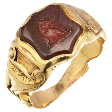 19th Century Carnelian Intaglio 18 Karat Yellow Gold Ring For Sale at 1stDibs