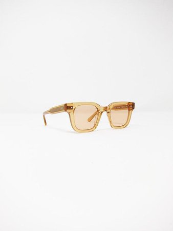 Chimi 004 Square Sunglasses - Peach Clear | Garmentory