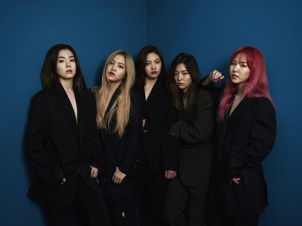 Meet Red Velvet, K-pop's New Super Girl Group | W Magazine