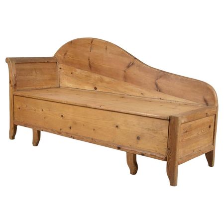 Swedish Pine Chaise Canapé Sofa in a Wabi-Sabi Style Produced in the Late 1800s For Sale at 1stDibs