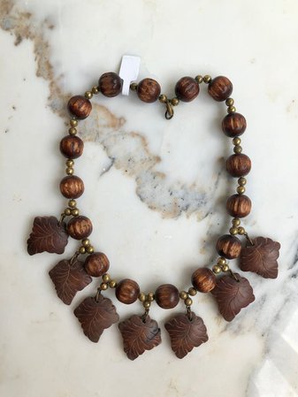Wood Leaf & Bead necklace 1940s wooden necklace vintage | Etsy