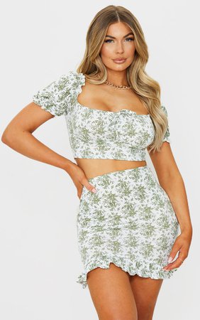 Share    SAGE GREEN FLORAL PRINTED JERSEY PUFF SLEEVE FRILL EDGE CROP TOP