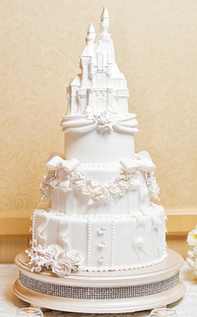 Wedding Cake Wednesday: Sleeping Beauty Castle | Disney Weddings