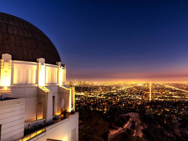 Los Angeles Sunset photo by Daniil Vnoutchkov (@daniilvnoutchkov) on Unsplash