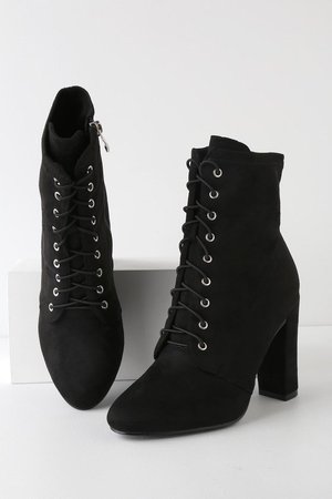Black Boots with Laces