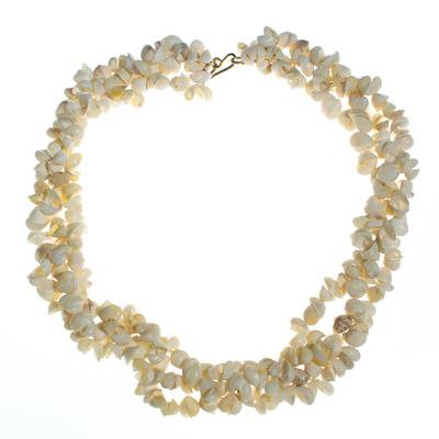 White Triple Strand Shell Necklace - Vintage Meet Modern