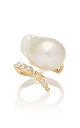 Graduated Curved Diamond And Baroque Pearl Ring by Mizuki