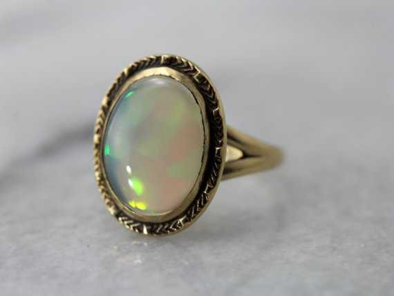 Green Gold and Fine Opal Ladies Ring JFJP88-D