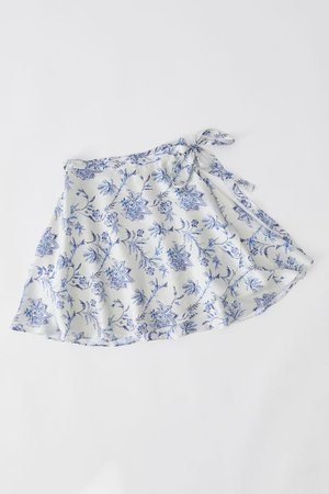 UO Wendy Satin Wrap Skirt | Urban Outfitters