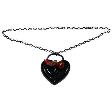 Vintage Plastic Heart Necklace : Char’s treasures | Ruby Lane