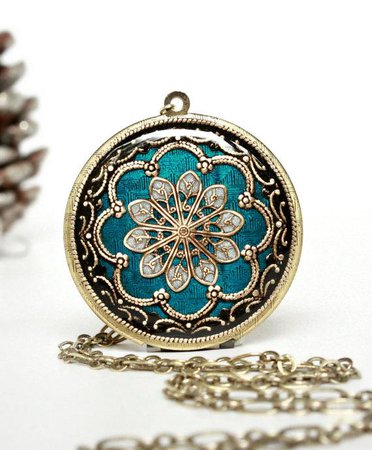 blue locket Necklace