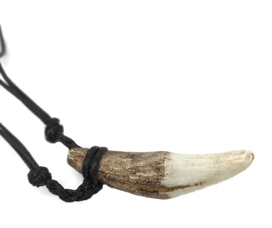 Spartan Leonidas Wolf Fang Necklace Tooth Teeth Pendant