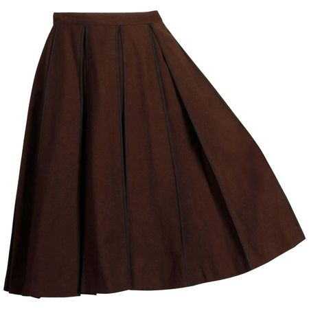 Midi Brown pleated skirt