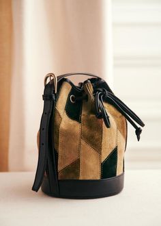 Sézane Farrow bag in black and camel brown suede patchwork