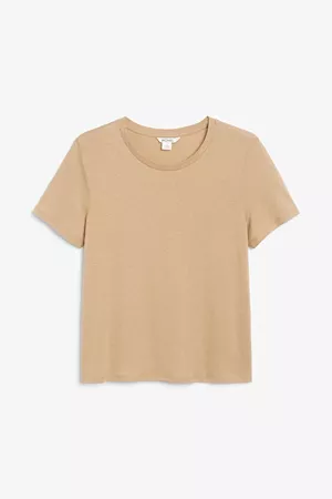 Soft tee - Tan - T-shirts - Monki WW