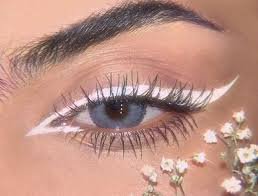 white eyeliner aesthetic - Búsqueda de Google