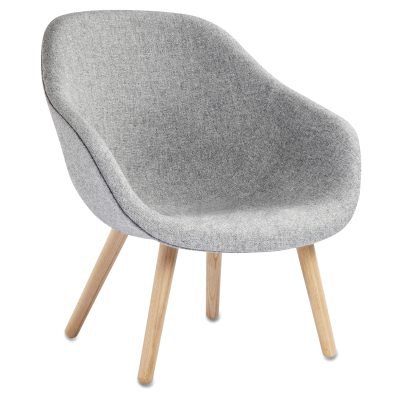 About a Lounge 82 lenestol, grå/eik – Hay – Kjøp møbler online på ROOM21.no