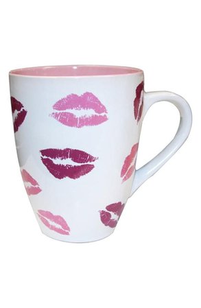 lip mug