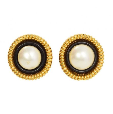 Chanel - Vintage pearl earrings with gold edges - 4element