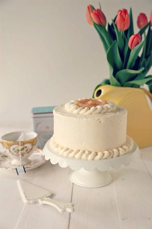 Earl Grey Cake with Vanilla Bean Buttercream