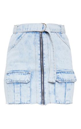 Bleach Wash Pocket Detail Denim Skirt | PrettyLittleThing