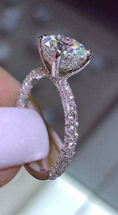 Culet: Should Your Diamond Have One [Video] [Video] | Garnet engagement ring, Moissanite engagement ring white gold, Wedding jewelry