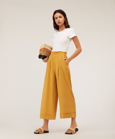 Wide-leg Tencel® trousers - | Oysho España