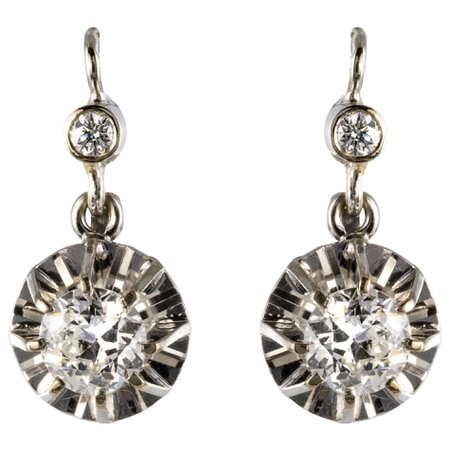 18 Karat White Gold Antique Diamond Cluster Flower Drop Earrings For Sale at 1stDibs
