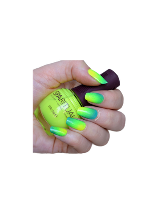 neon green nails manicure