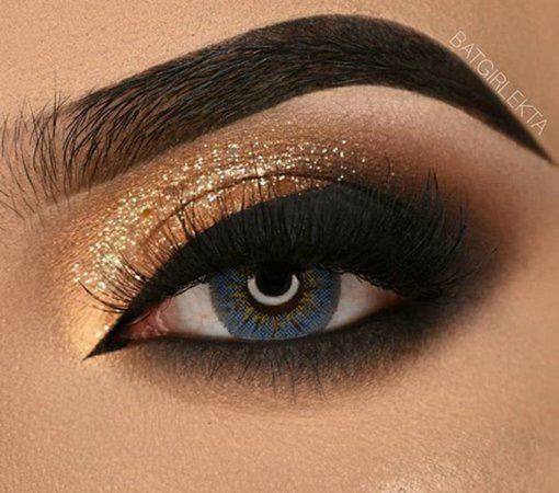Black & Gold Eye Makeup