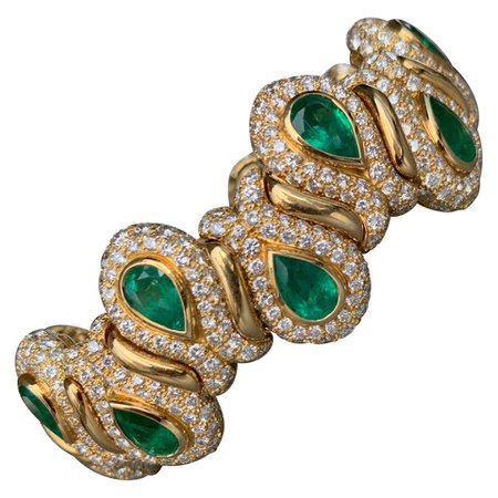 Rene Boivin Emerald and Diamond Bracelet For Sale at 1stDibs