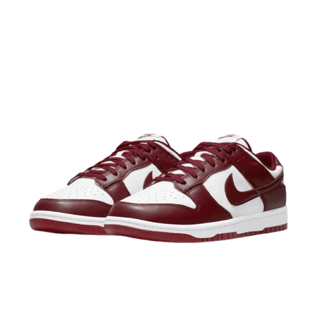 NIKE - DUNK LOW in TEAM RED