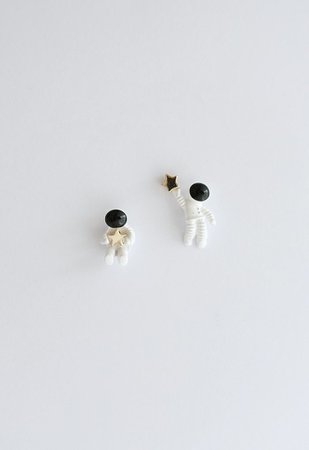 Astronaut and Golden Star Earrings - Retro, Indie and Unique Fashion