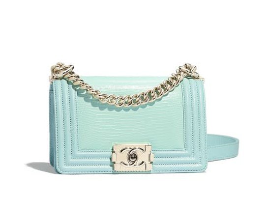 Chanel's Latest CRUISE 2018/19 Collection Features The Prettiest Tiffany Blue Bags | GirlStyle Singapore