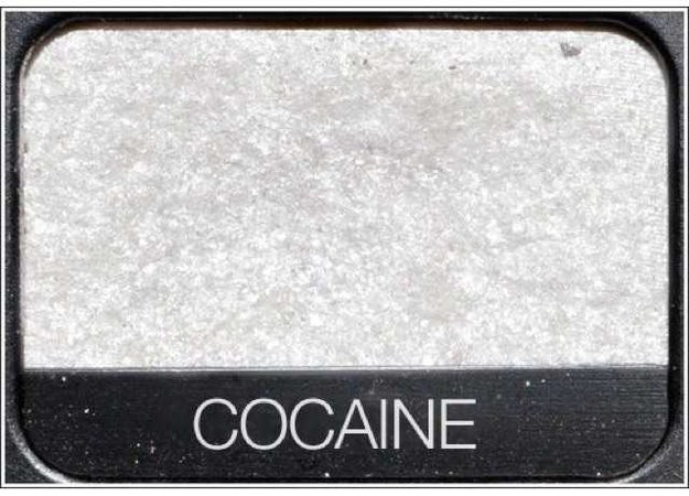 “Cocaine” Eyeshadow