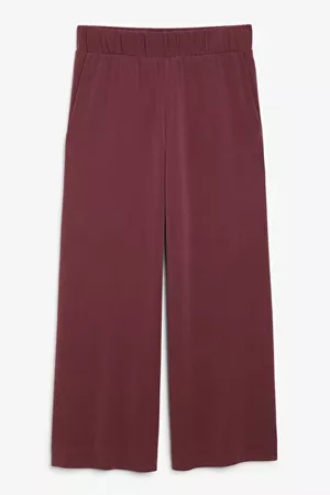 Super-soft trousers - Burgundy - Trousers - Monki WW