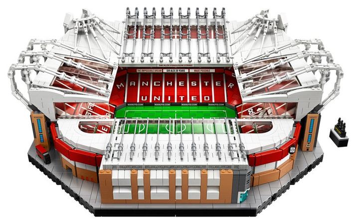 Old Trafford - Manchester United 10272 | Creator Expert | Buy online at the Official LEGO® Shop US
