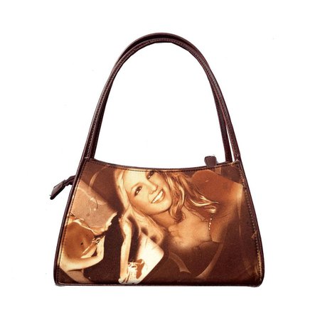 @gastt_fashion sur Instagram : Vintage Britney Spears-Print Handbag , via @shopwrinkles on @depop
