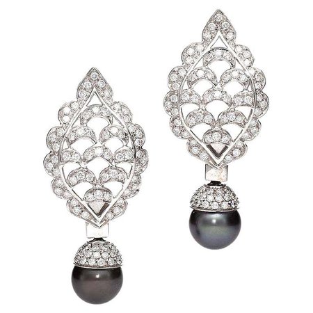 Diamond Earrings with Black Pearls For Sale at 1stDibs