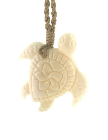 Hawaiian turtle necklace