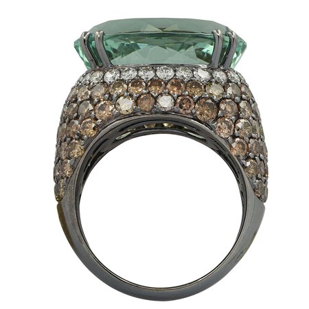10 Carat Green Amethyst and Diamond Cocktail Ring For Sale at 1stDibs
