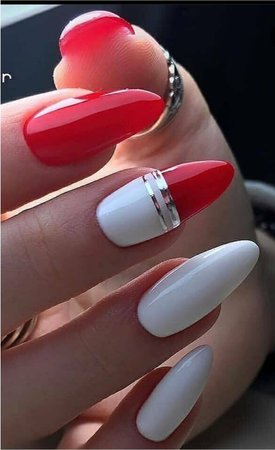 Red / White nails