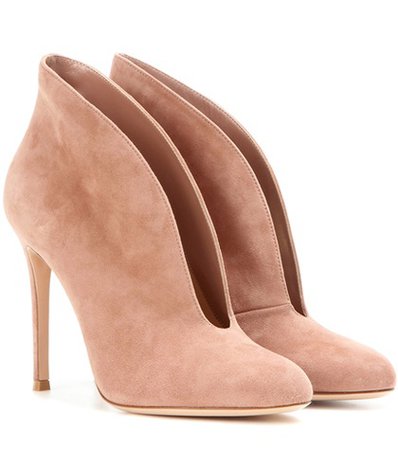 Vamp suede peep-toe ankle boots