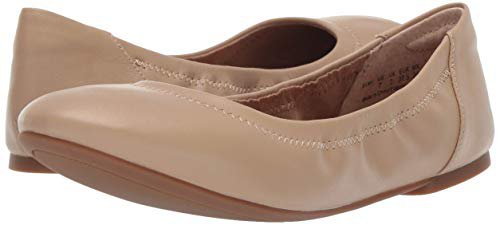Amazon.com: Amazon Essentials Women's Ballet Flat, Nude, 7 B US: Shoes