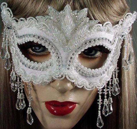 Elegant Venetian Lace Masquerade Masks