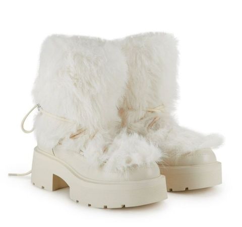 fluffy white boots