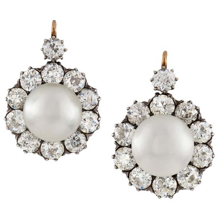 Important Pair of Natural Pearl and Diamond Earrings For Sale at 1stDibs